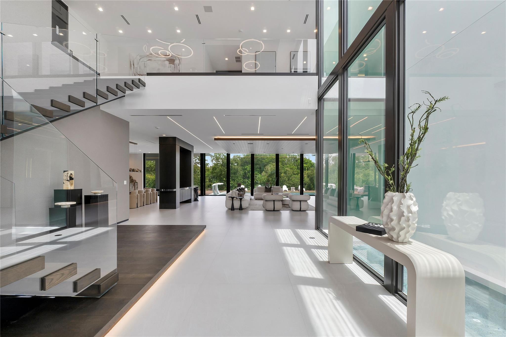 681 Golden Harbour Drive