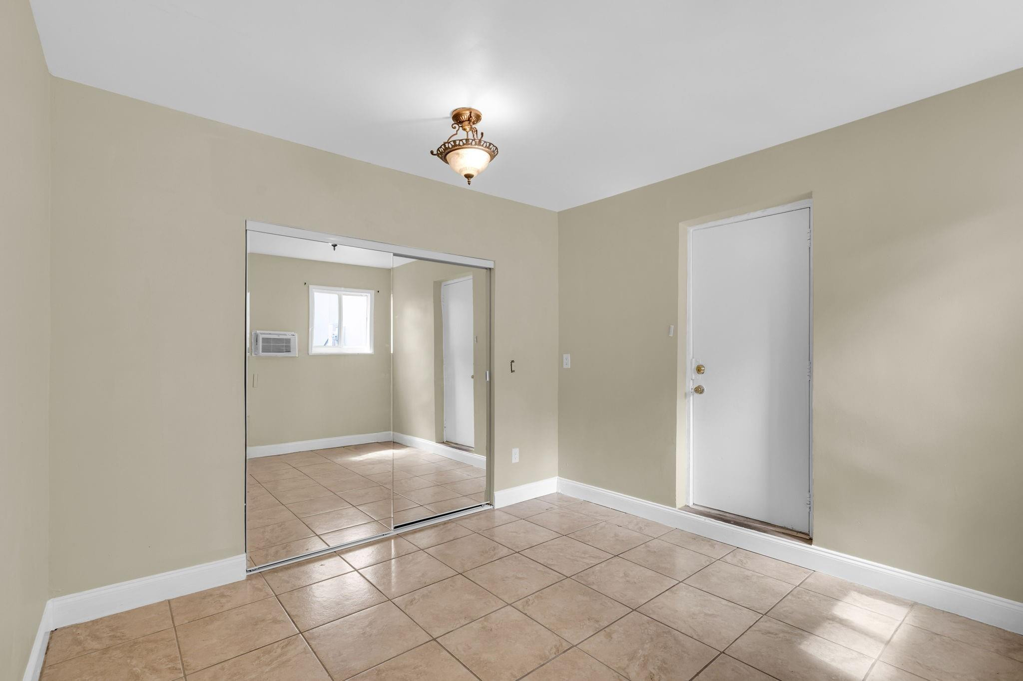 3981 NW 81st Terrace