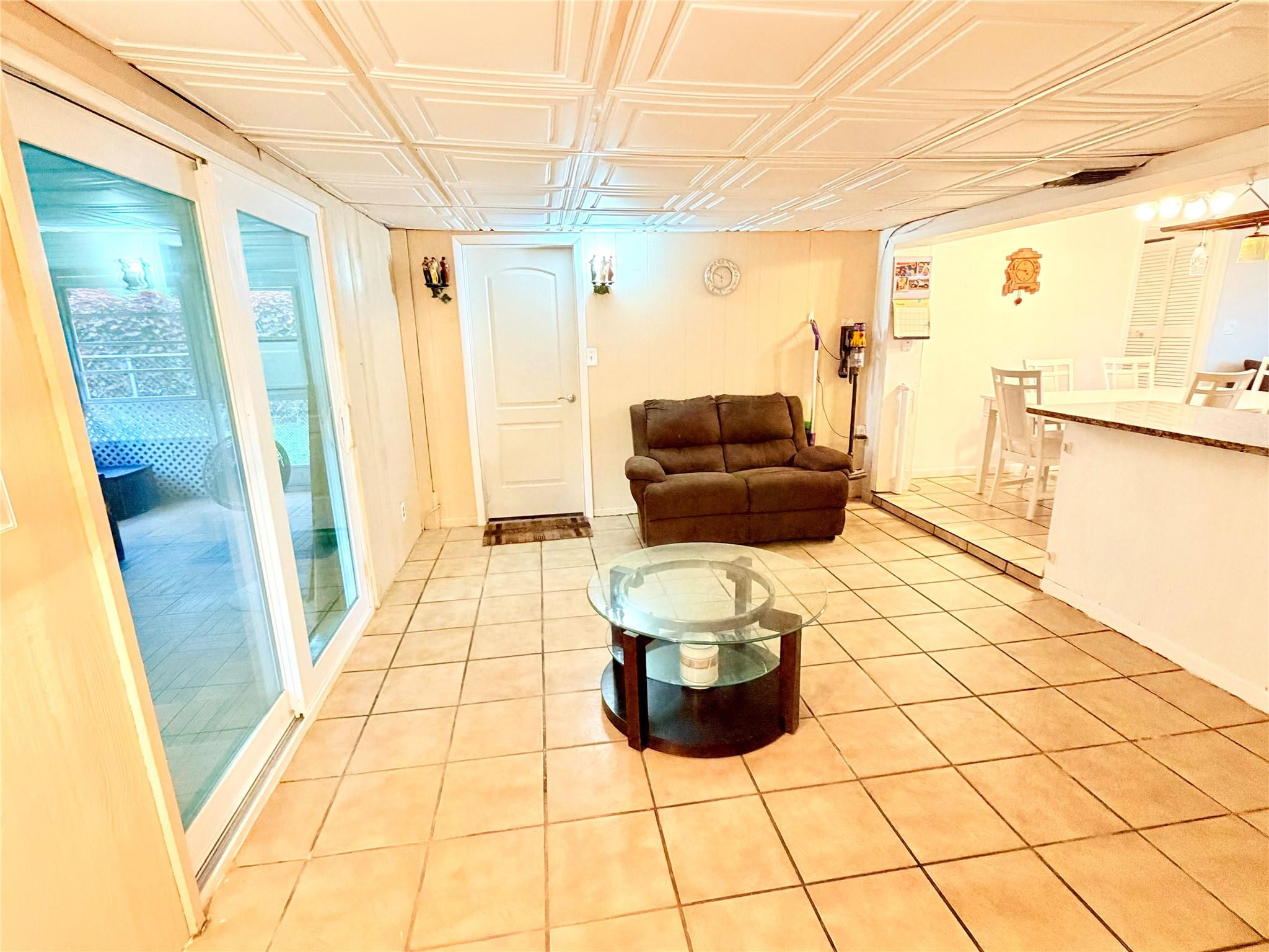 1643 W River Drive