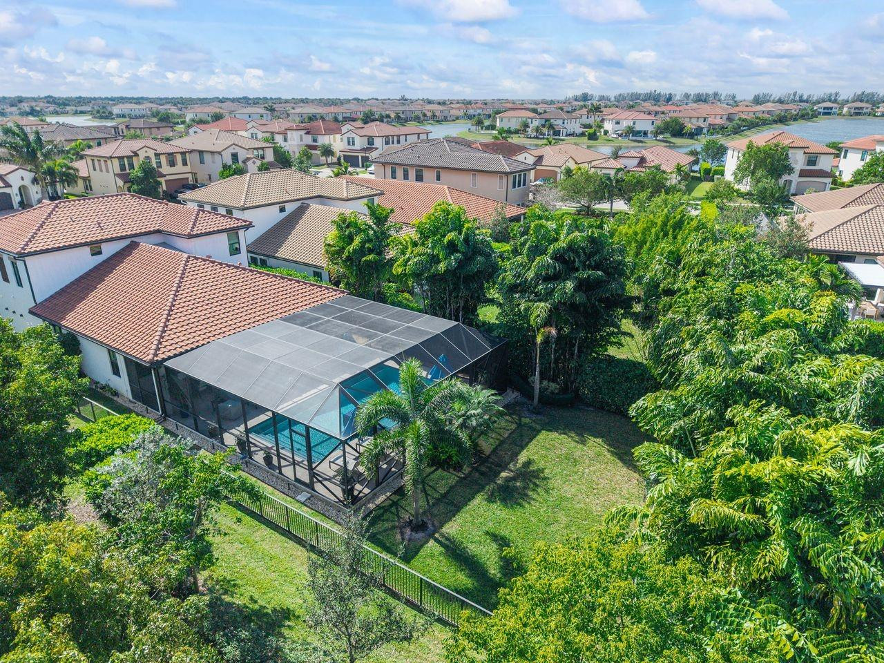 11725 Bayview Circle