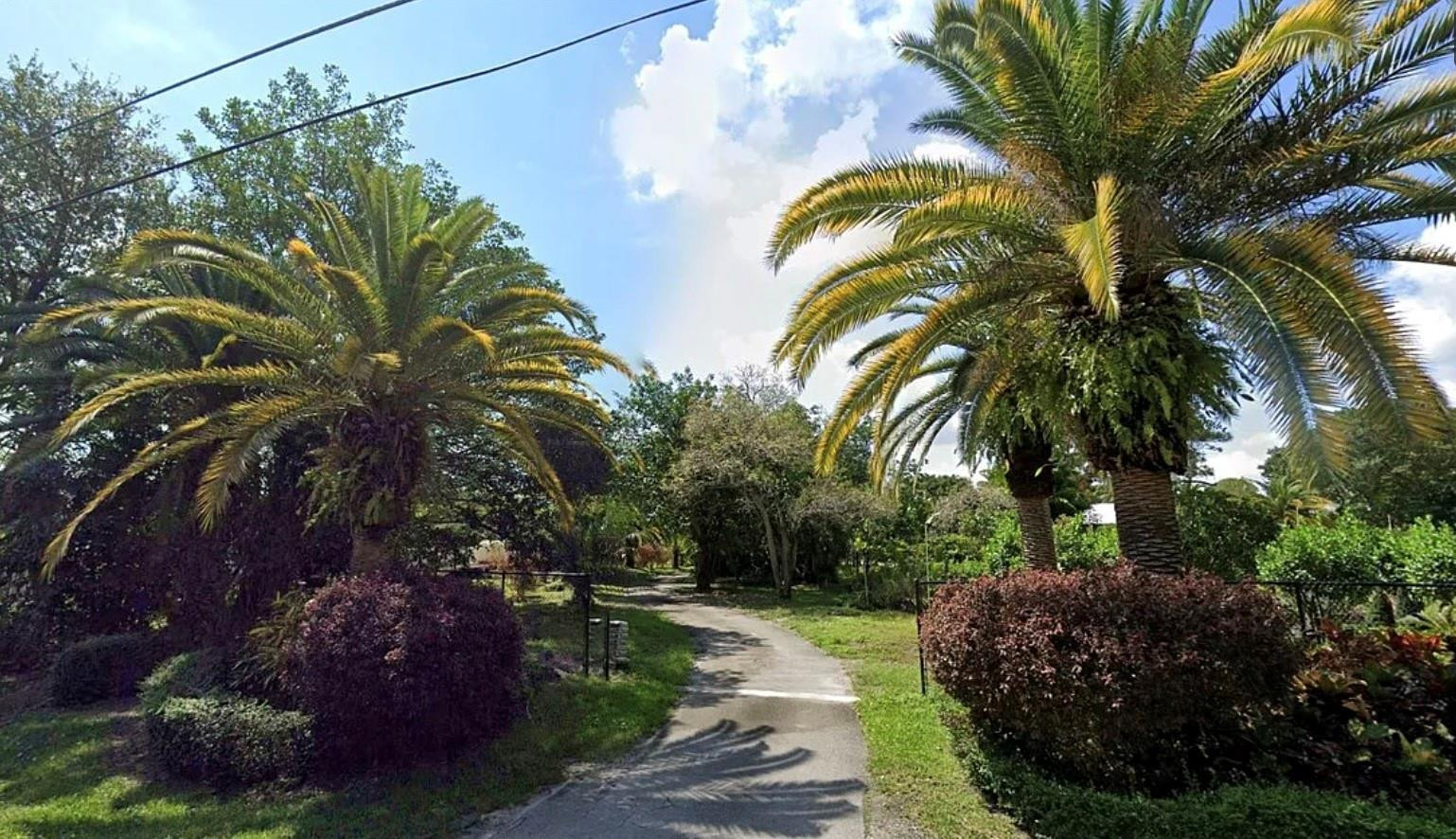 Parkside Preserve - 4000 NW 74th Street