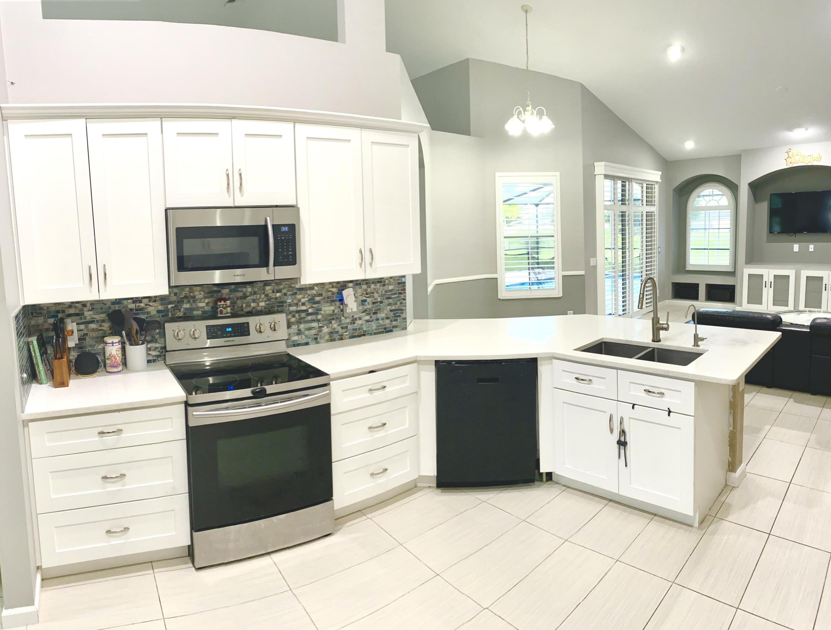 2591 SW Calender Street, Port St. Lucie