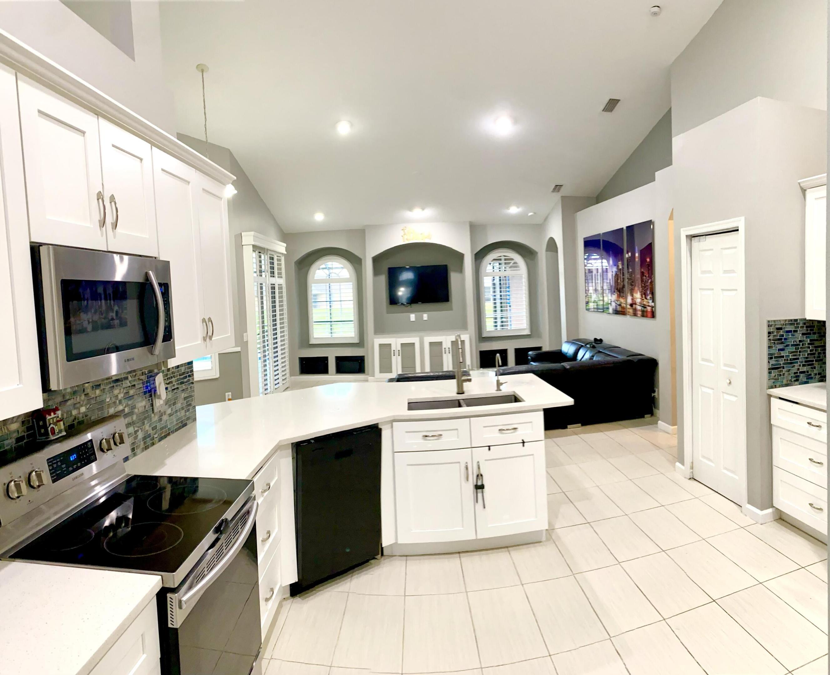 2591 SW Calender Street, Port St. Lucie