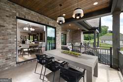 2655 Club Drive