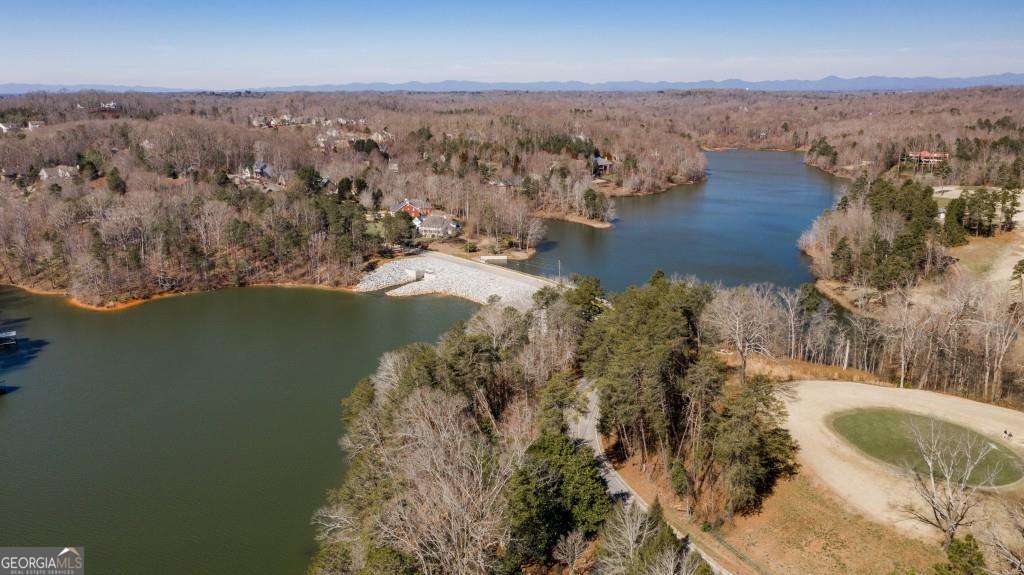 614 East Lake Drive