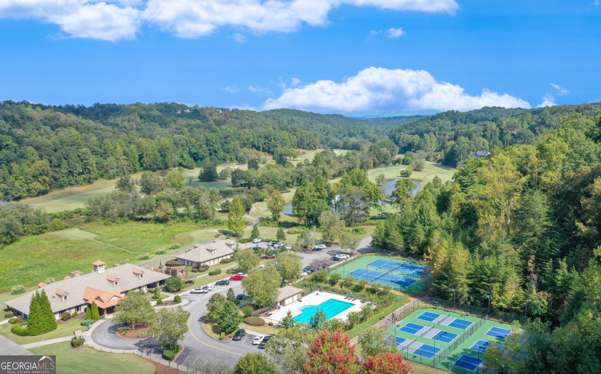 1042 A Bruin Court