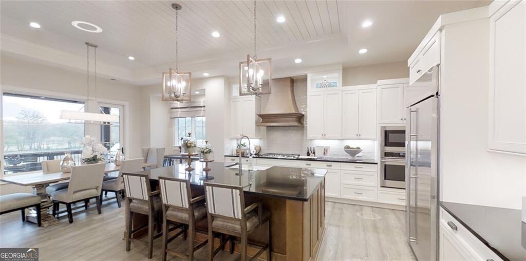 1042 A Bruin Court