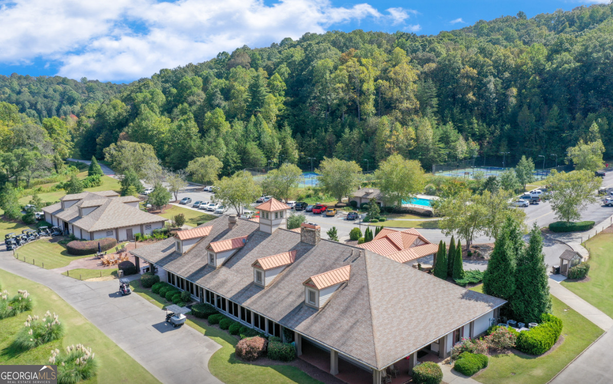 1042 A Bruin Court