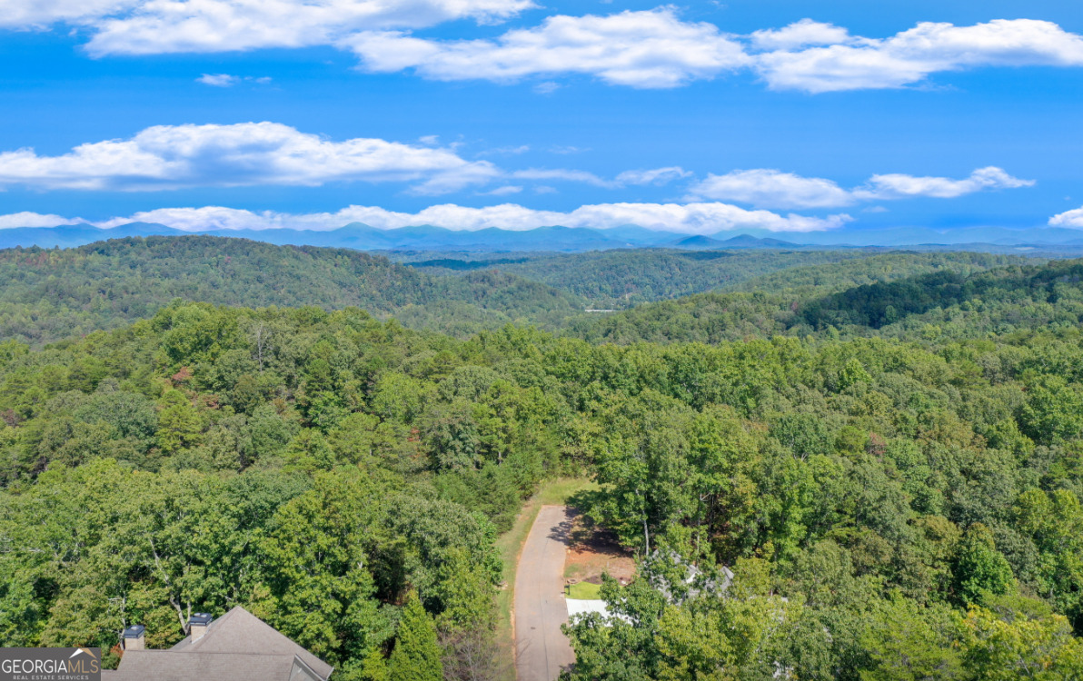 1042 A Bruin Court