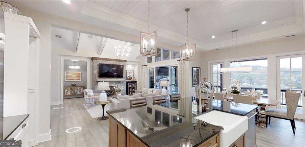 1042 A Bruin Court