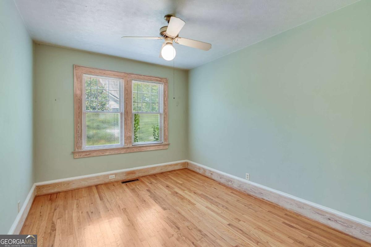 1631 Riverside Drive
