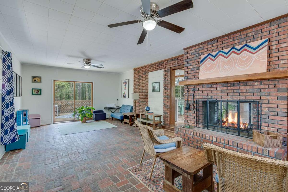 613 Holly Drive