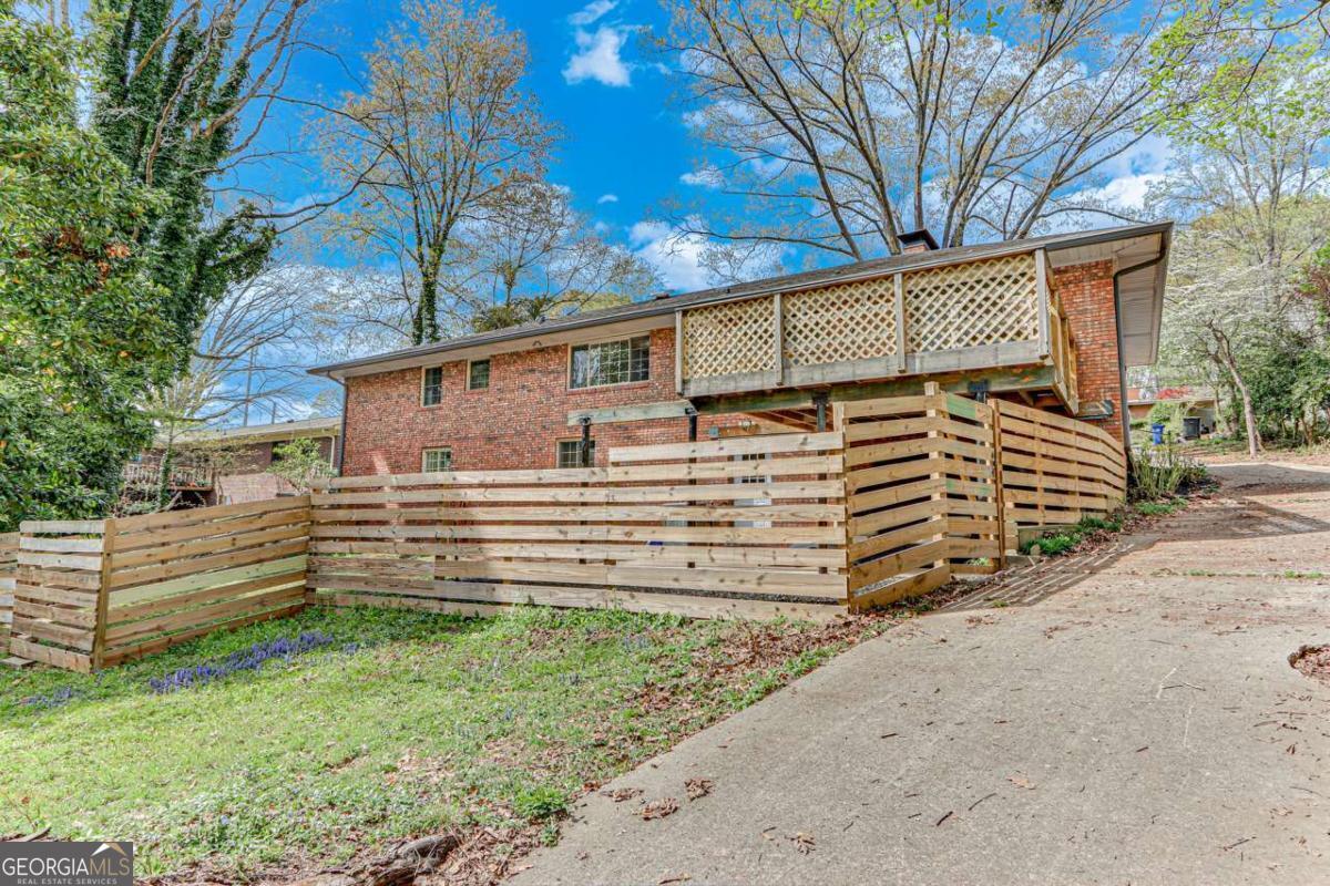 613 Holly Drive