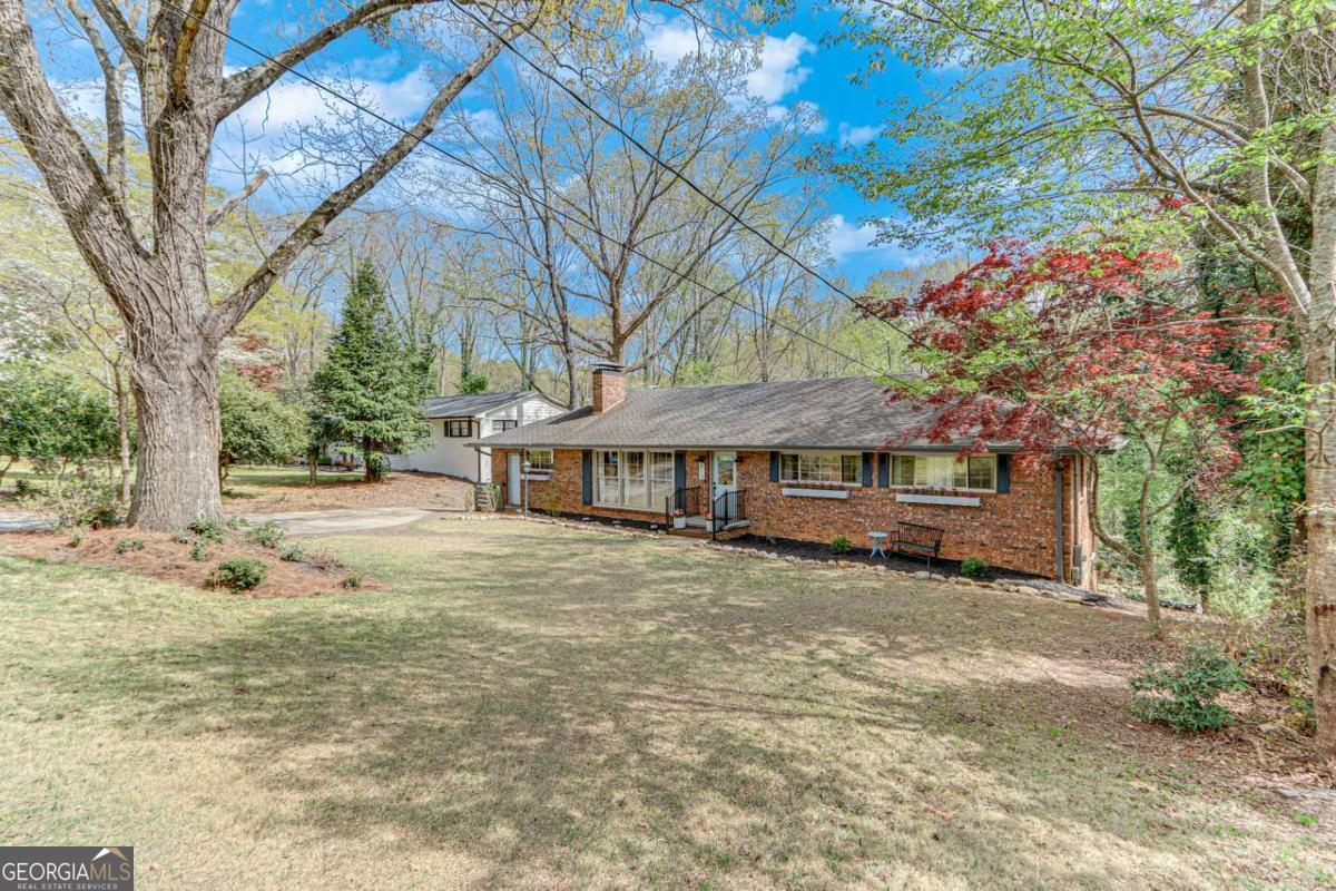 613 Holly Drive