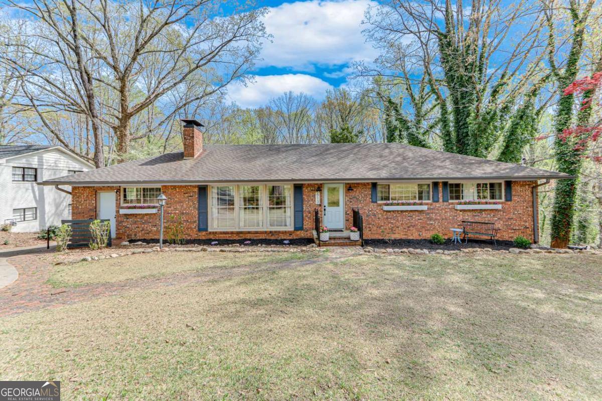613 Holly Drive