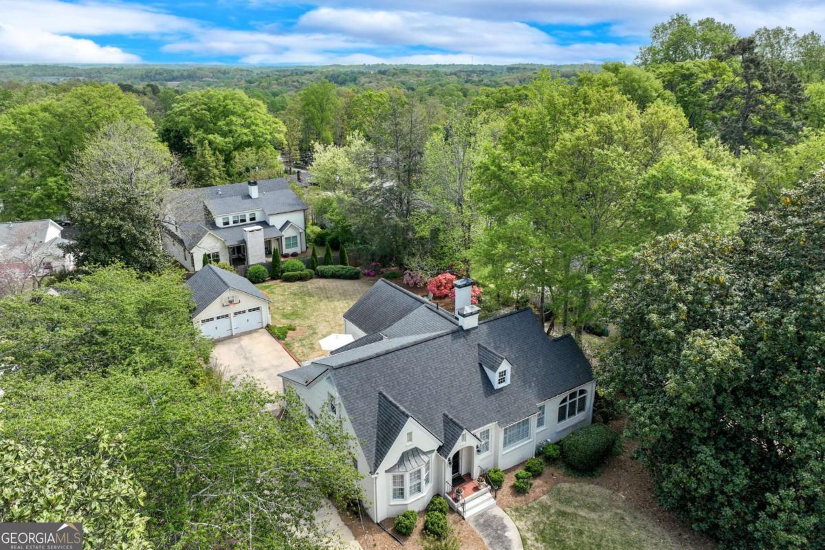 954 Cherokee Road