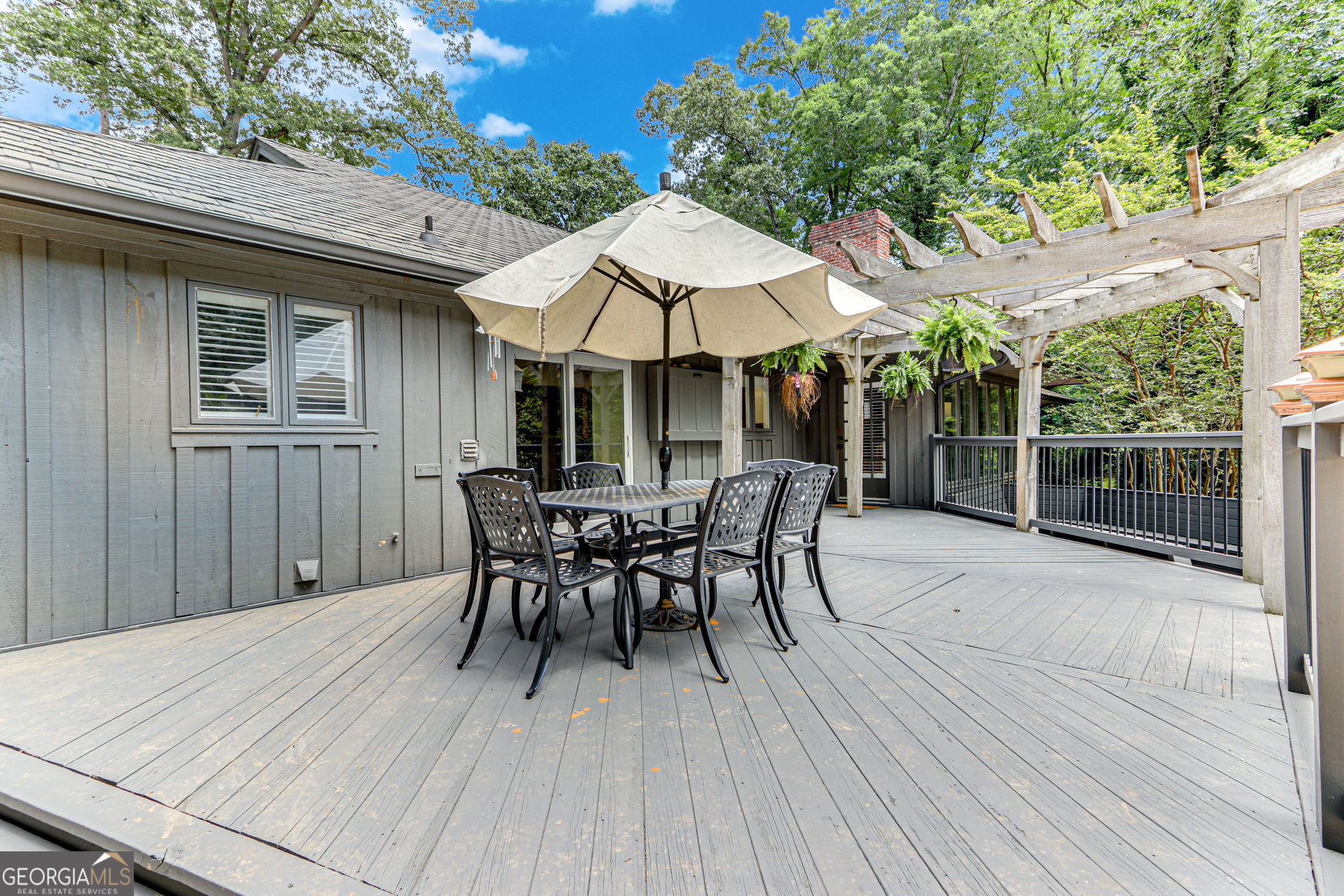 3161 Overlook Drive