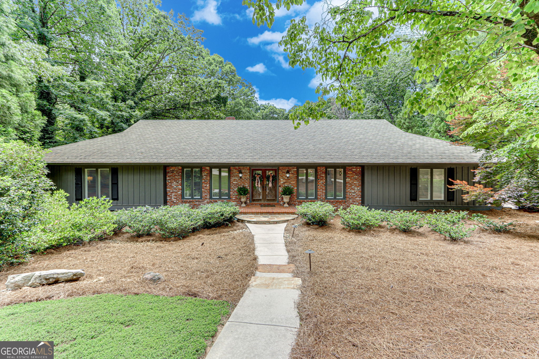 3161 Overlook Drive