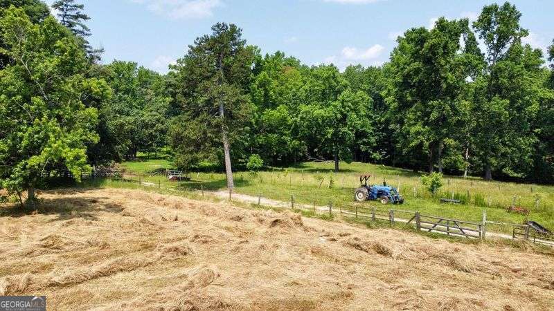 7286 County Line Road