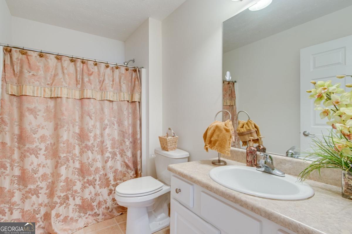 936 Village View Circle