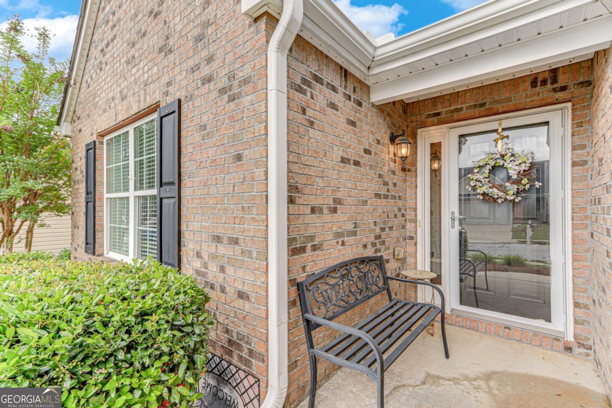 936 Village View Circle