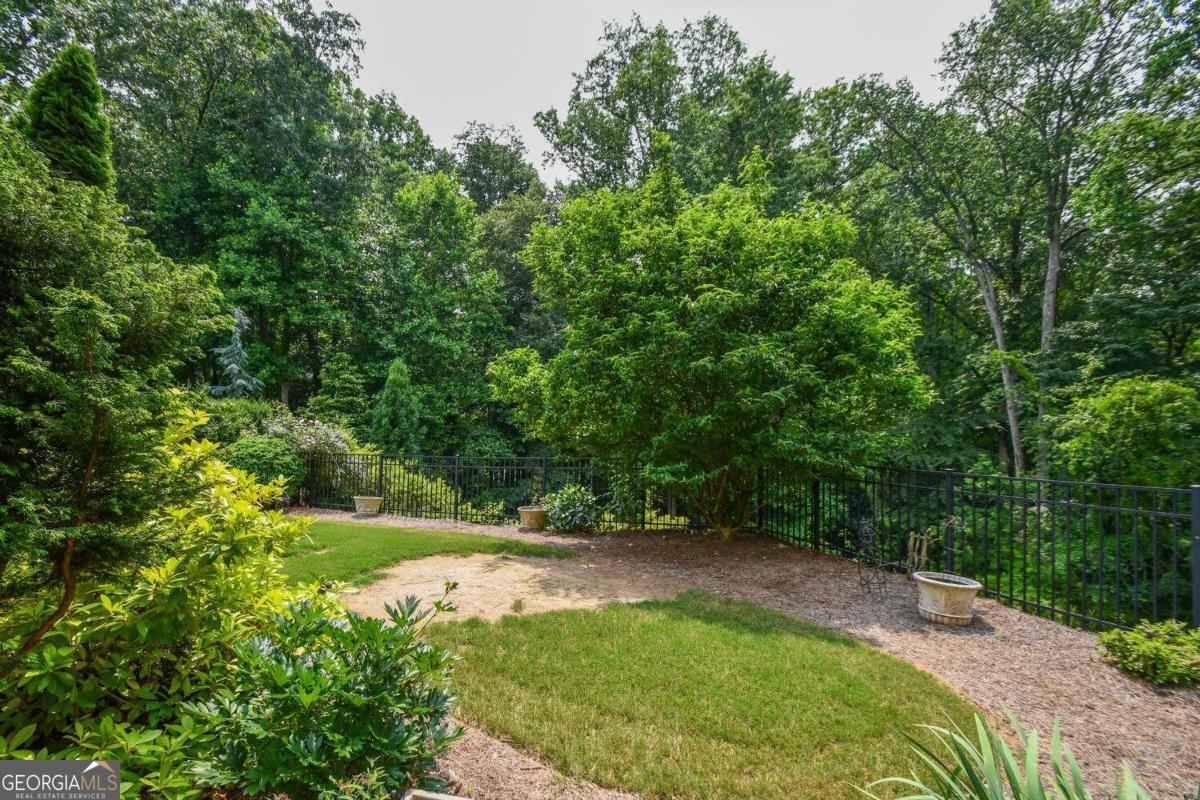 1173 Saint Charles Place