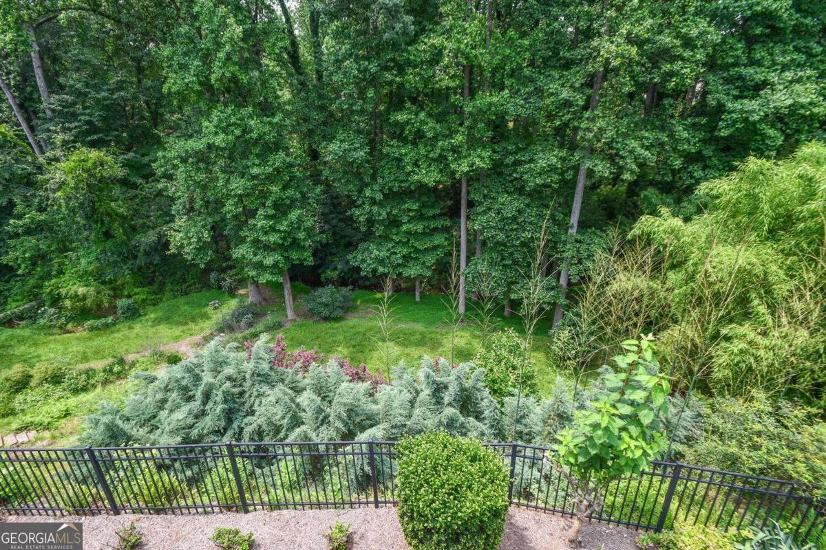 1173 Saint Charles Place