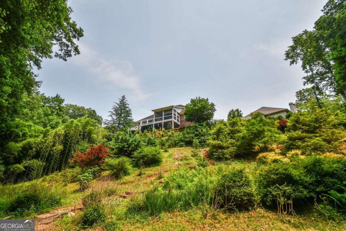 1173 Saint Charles Place