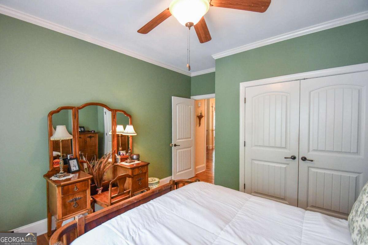 1173 Saint Charles Place