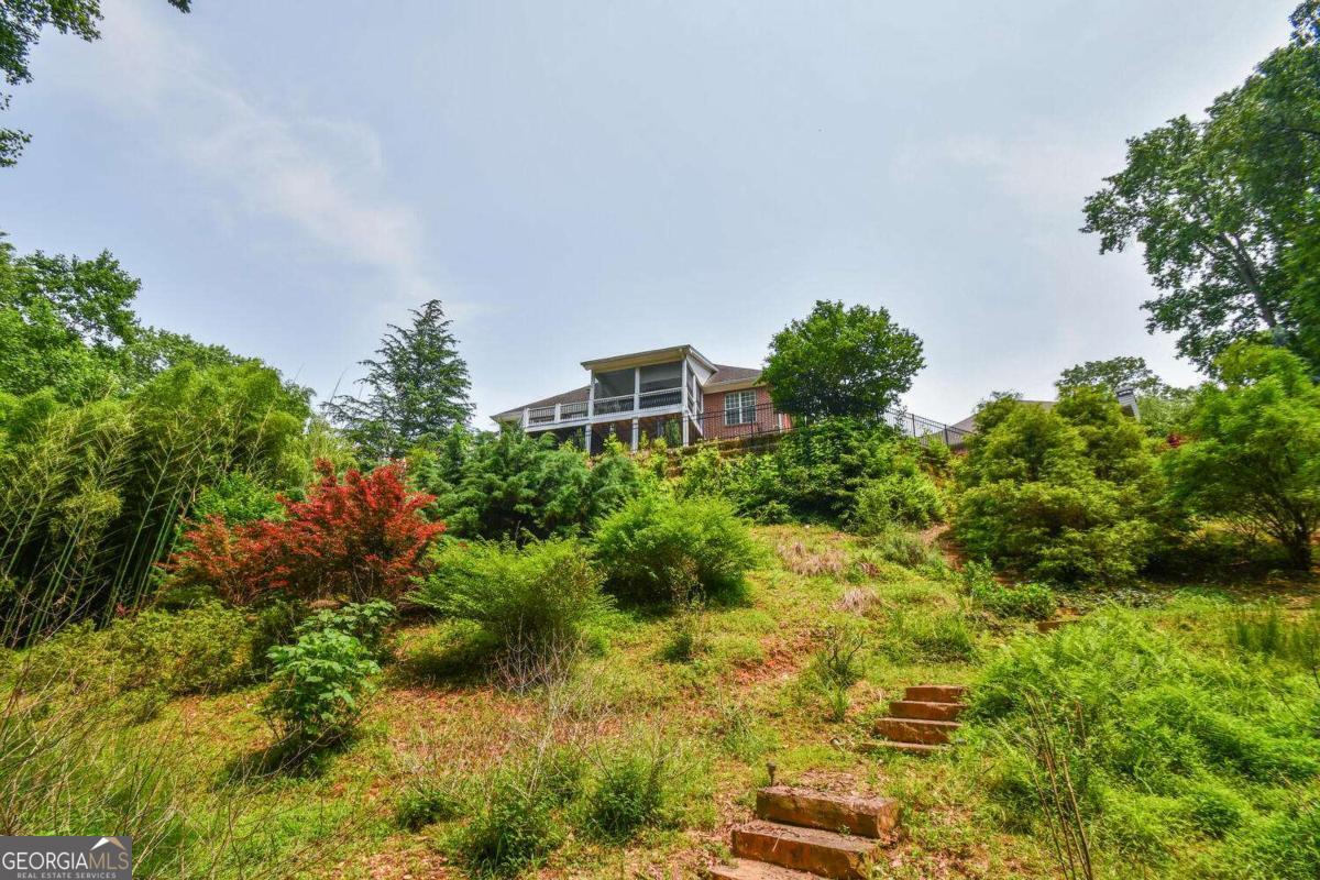 1173 Saint Charles Place