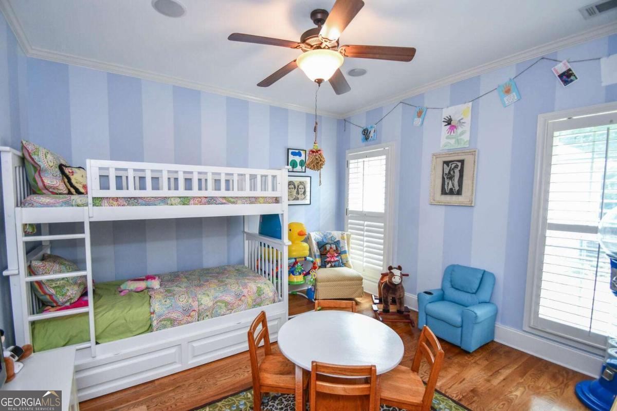 1173 Saint Charles Place