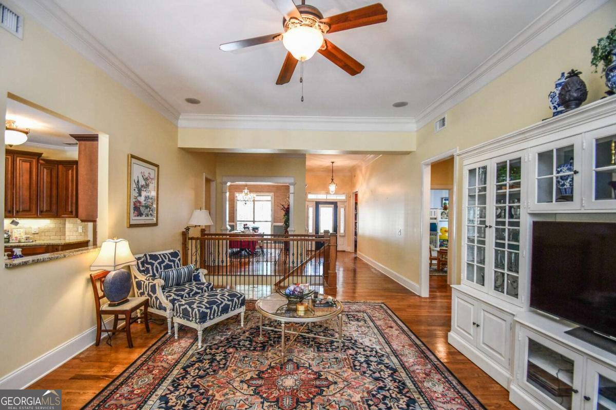 1173 Saint Charles Place