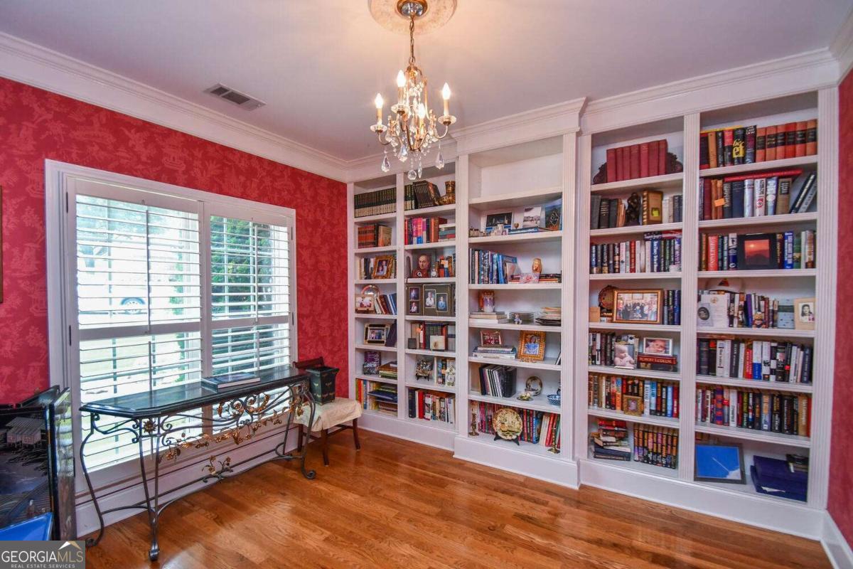 1173 Saint Charles Place