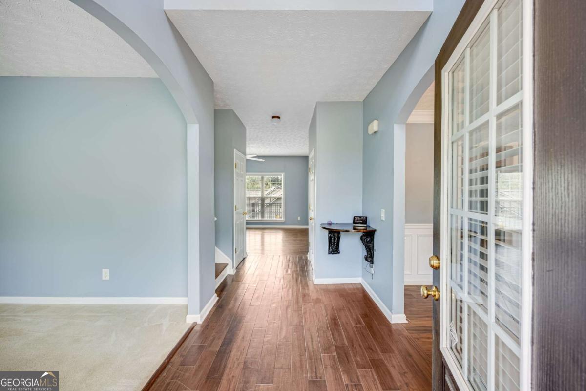3903 Walnut Grove Way