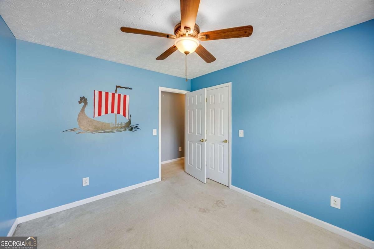 3903 Walnut Grove Way
