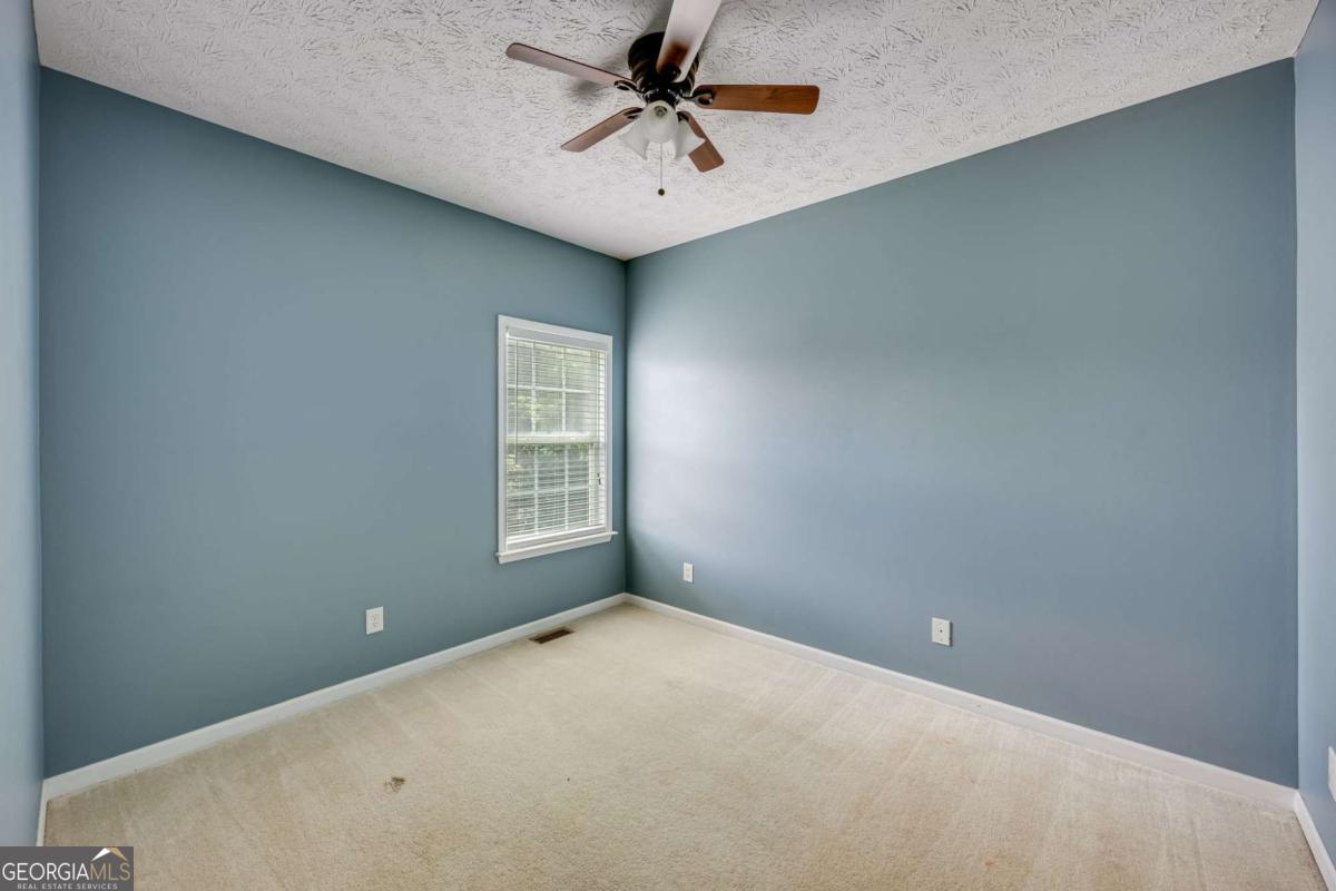 3903 Walnut Grove Way