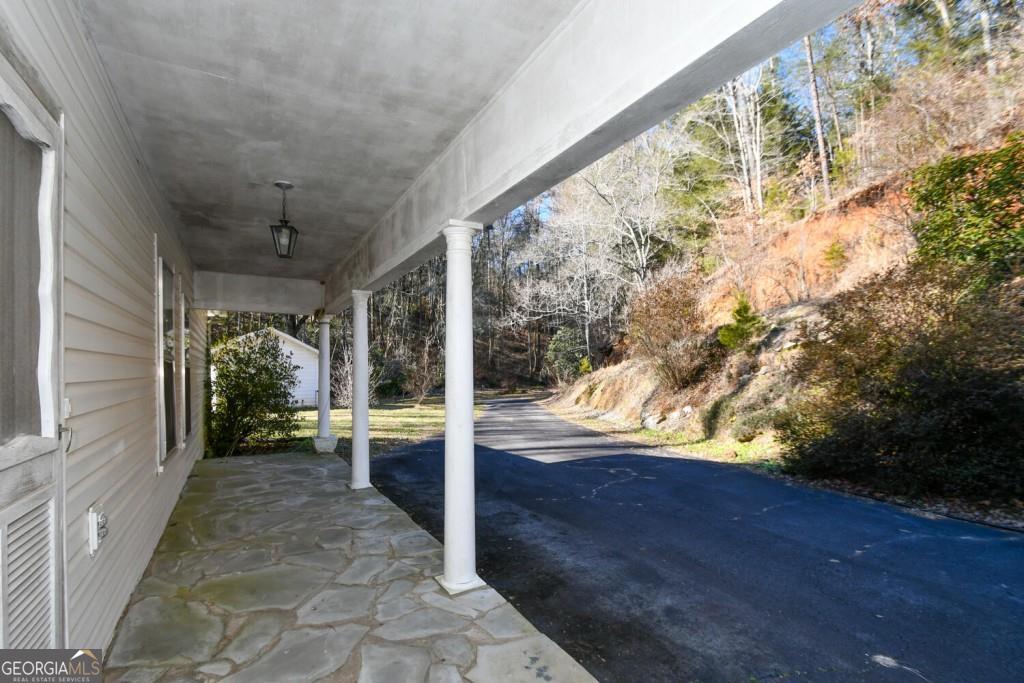 18 Corinth Church Road