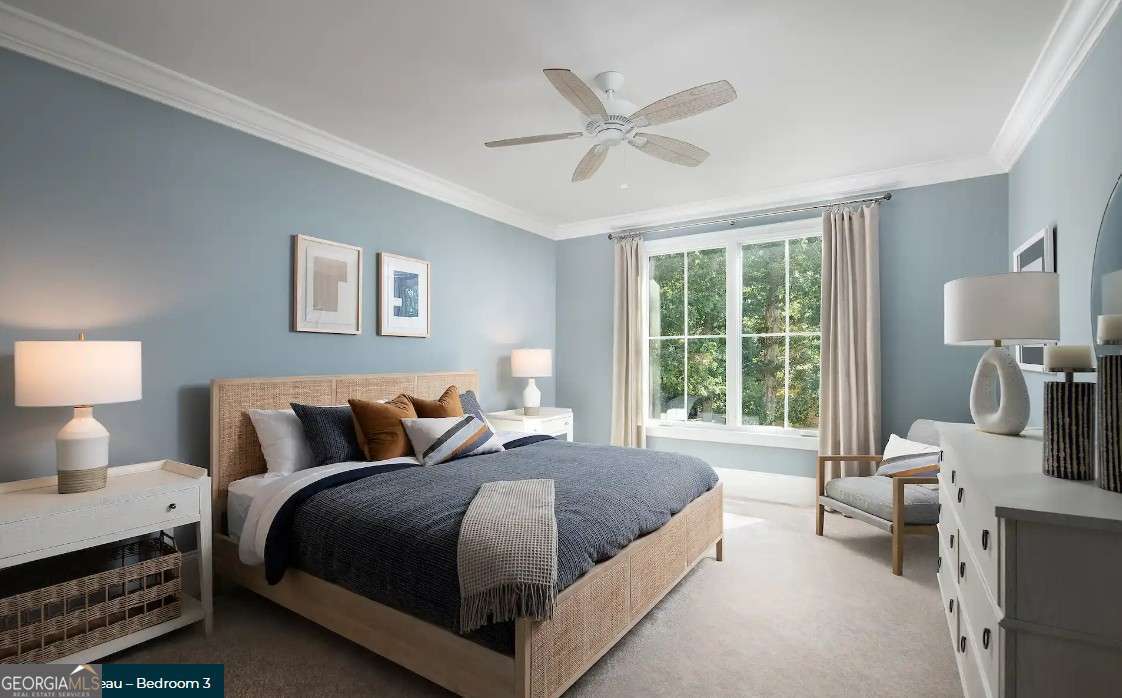 650 NW East Lake Drive