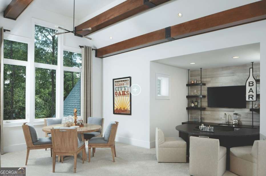 650 NW East Lake Drive