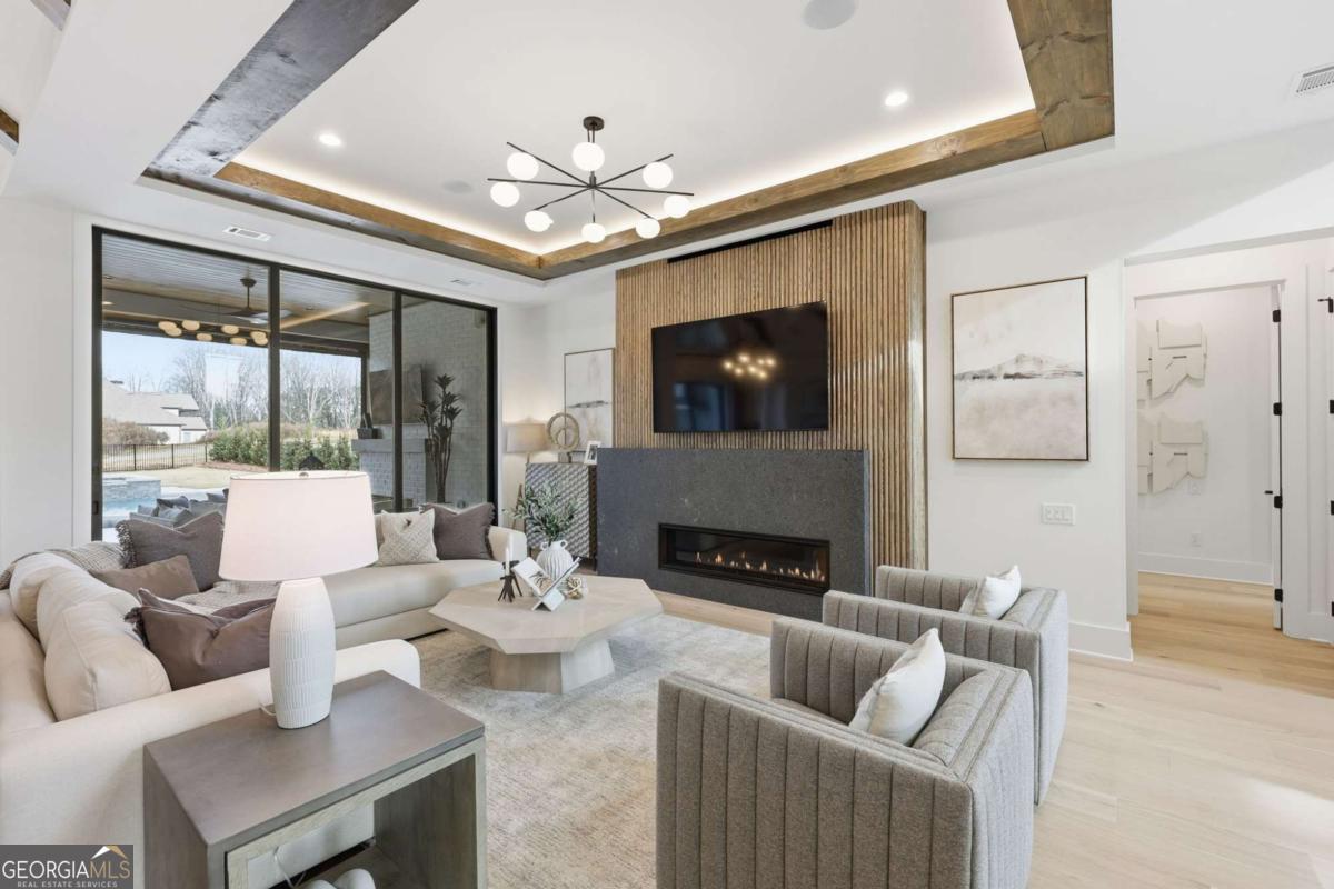 644 East Lake Drive