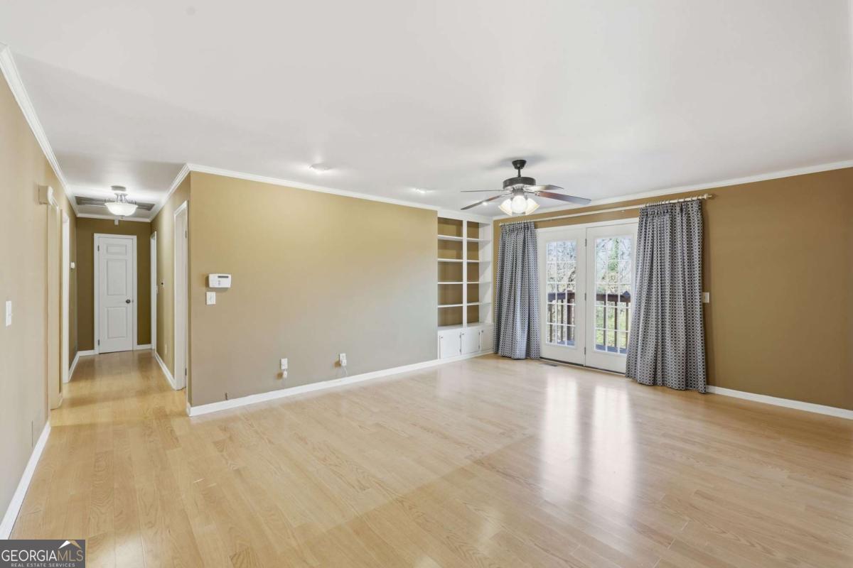 2224 Colonial Drive