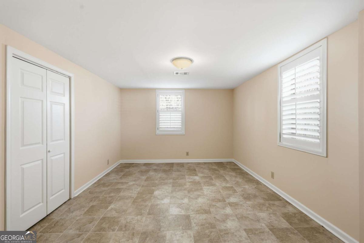 2224 Colonial Drive