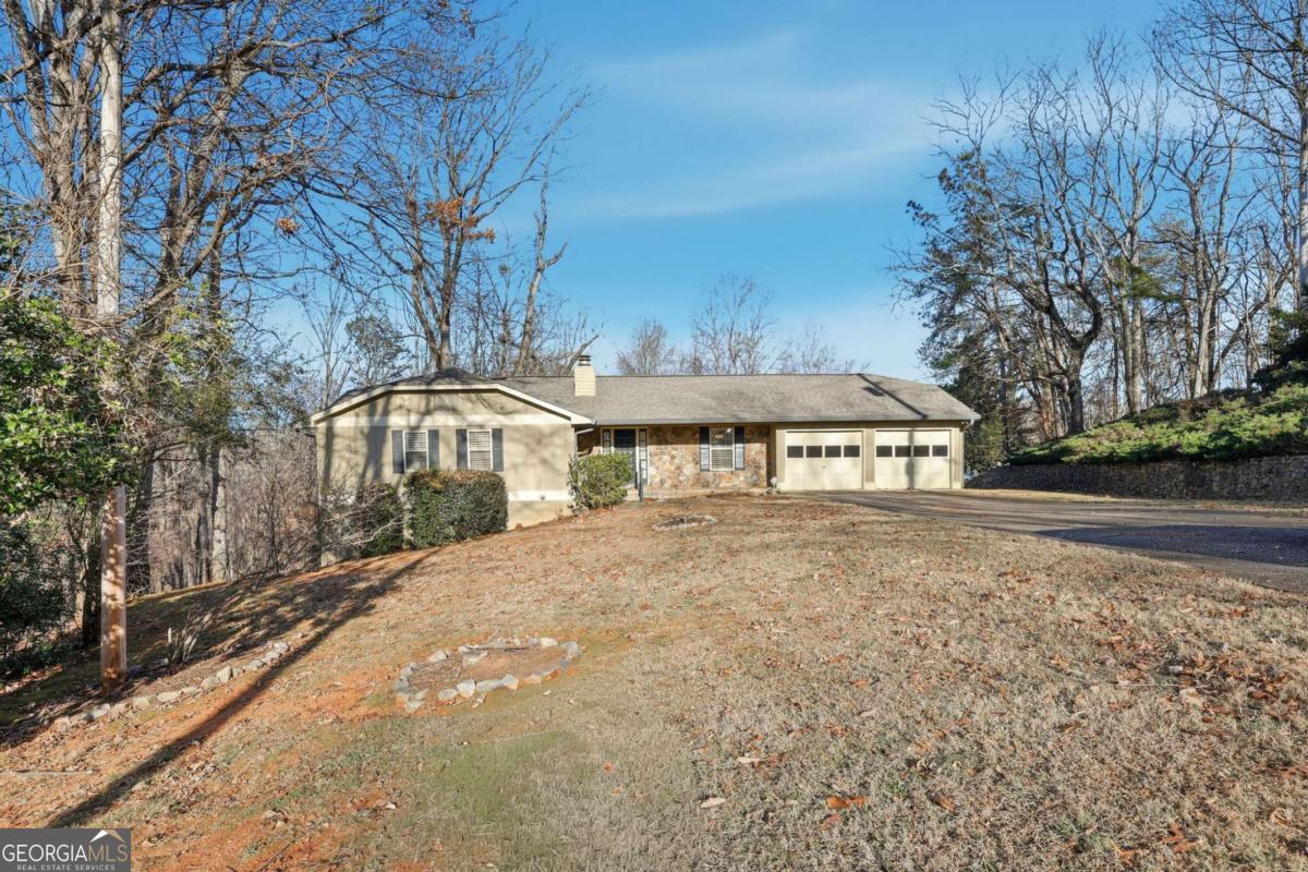 2224 Colonial Drive