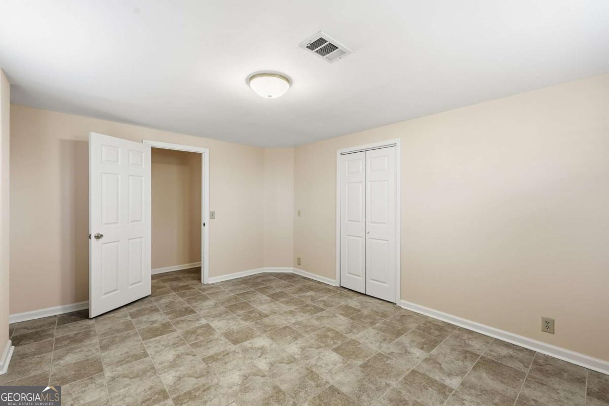 2224 Colonial Drive