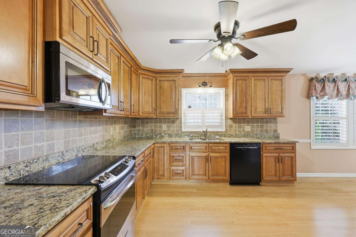 2224 Colonial Drive