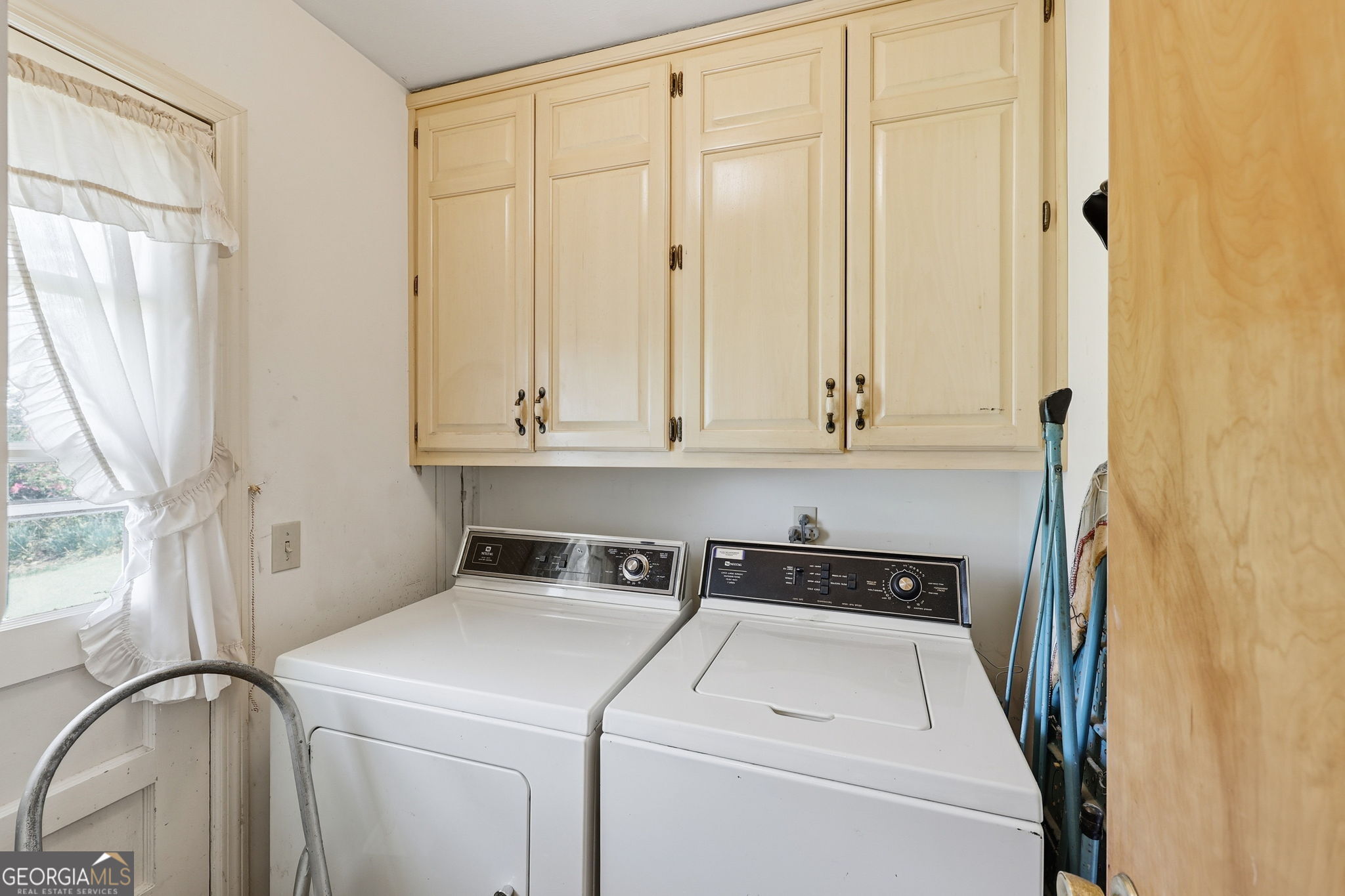 3024 Saint Charles Avenue