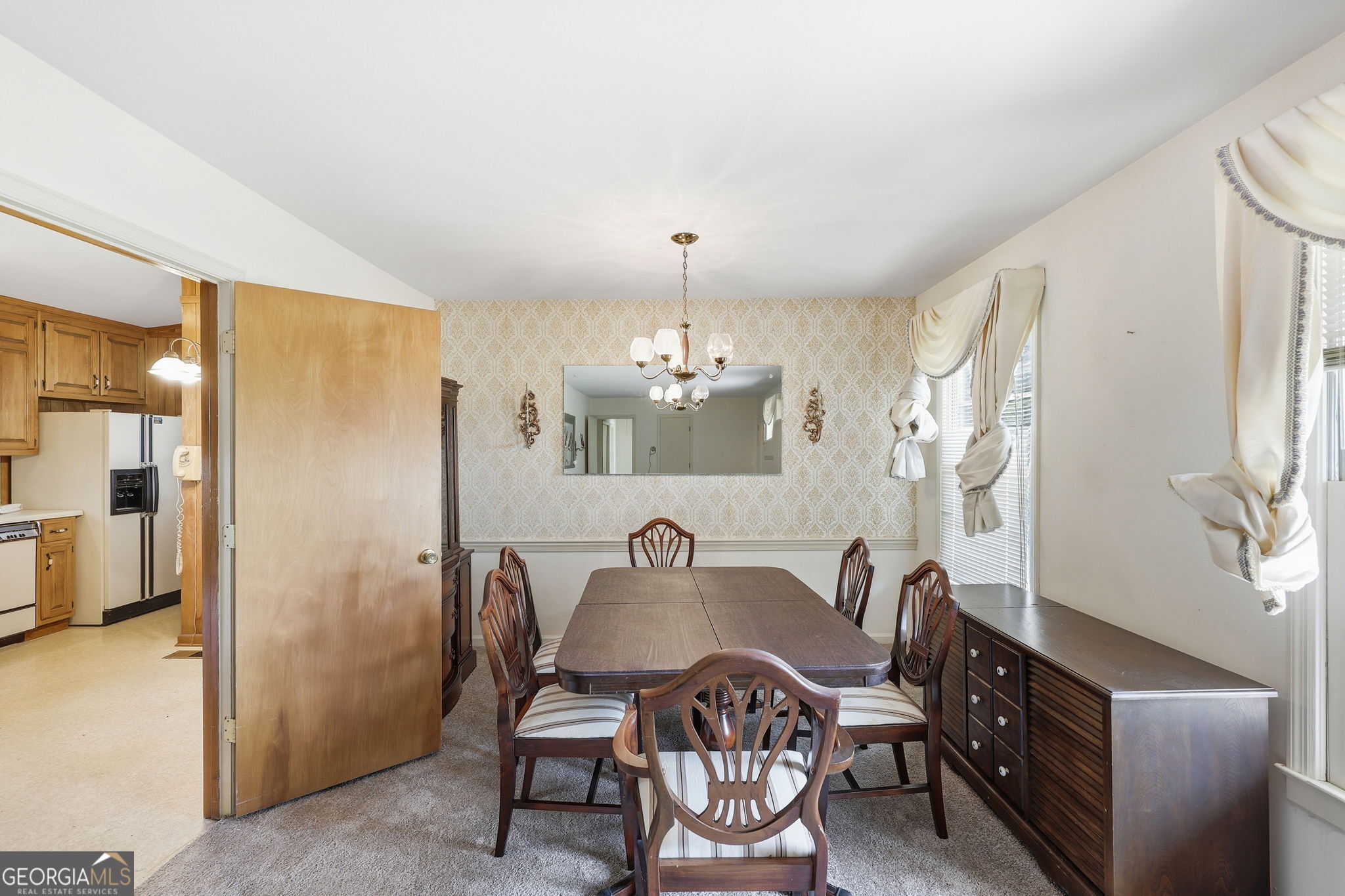 3024 Saint Charles Avenue