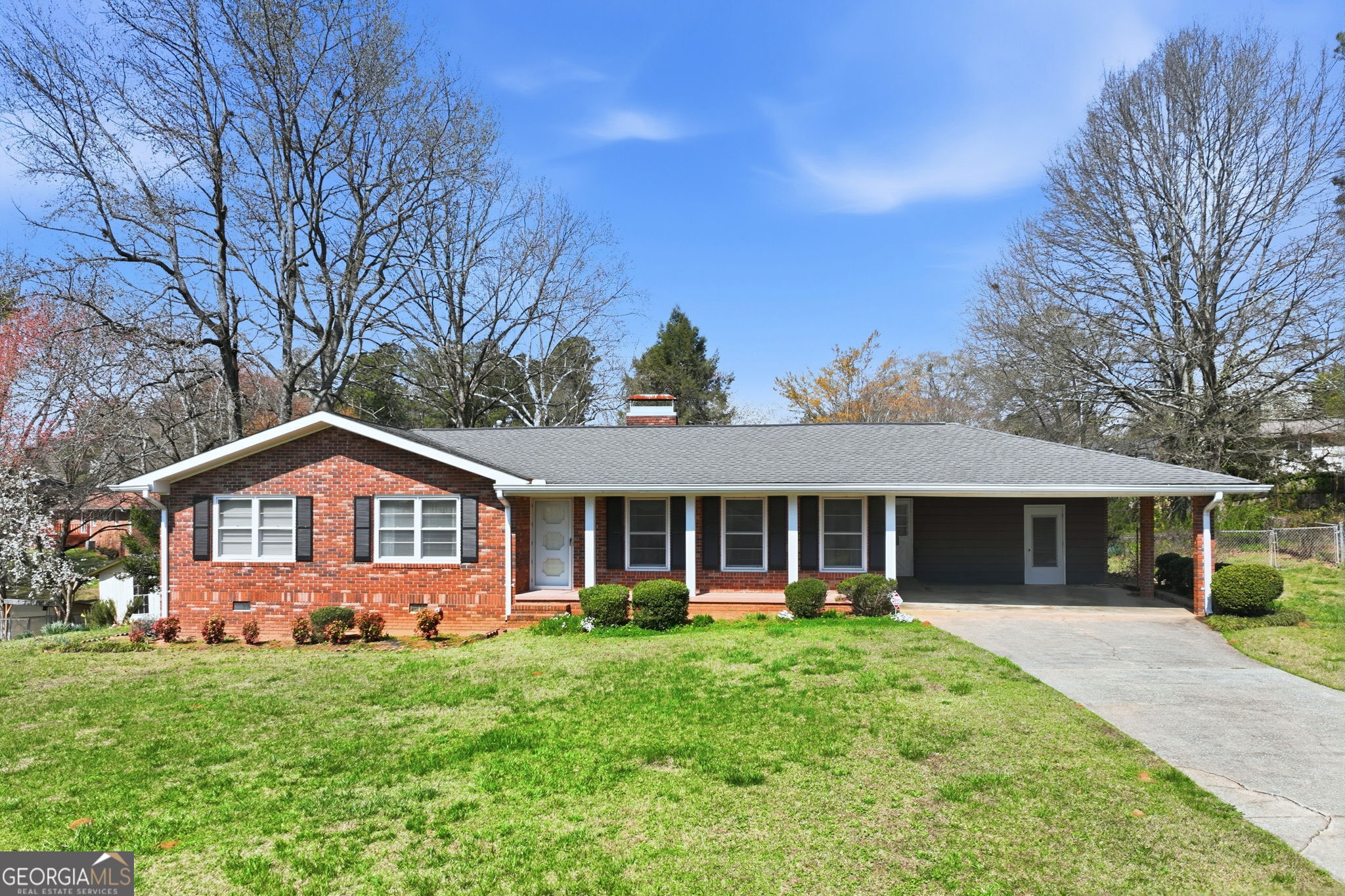 3024 Saint Charles Avenue