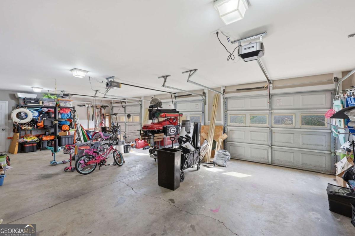 4450 Tall Hickory Trail