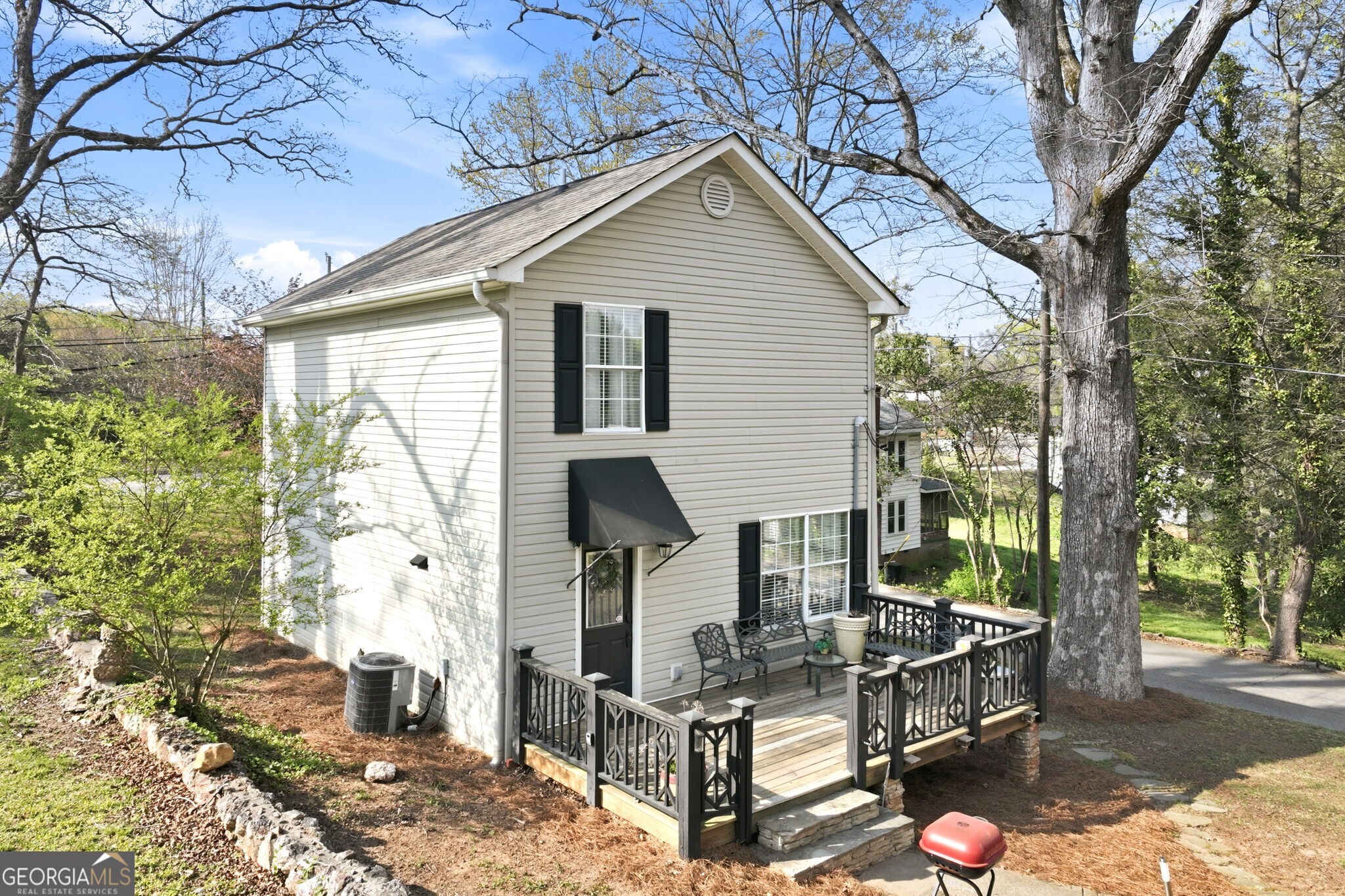 1326 Park Hill Drive